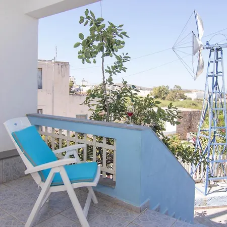 Fedra Apartments, View, Free Parking, 2mins To * Palekastro