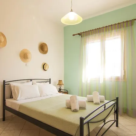 Fedra Apartments, View, Free Parking, 2mins To Palekastro