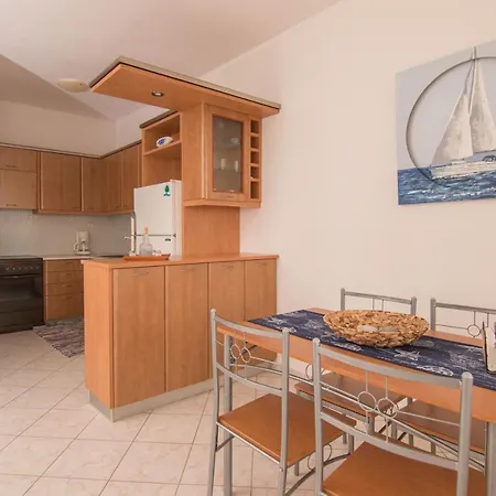Apartment Fedra Apartments, View, Free Parking, 2mins To
