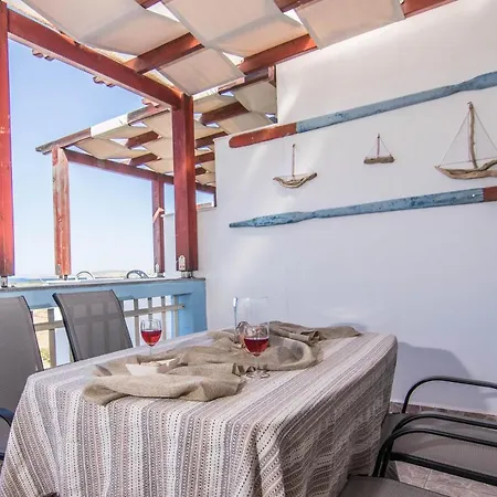 Fedra Apartments, View, Free Parking, 2mins To * Palekastro
